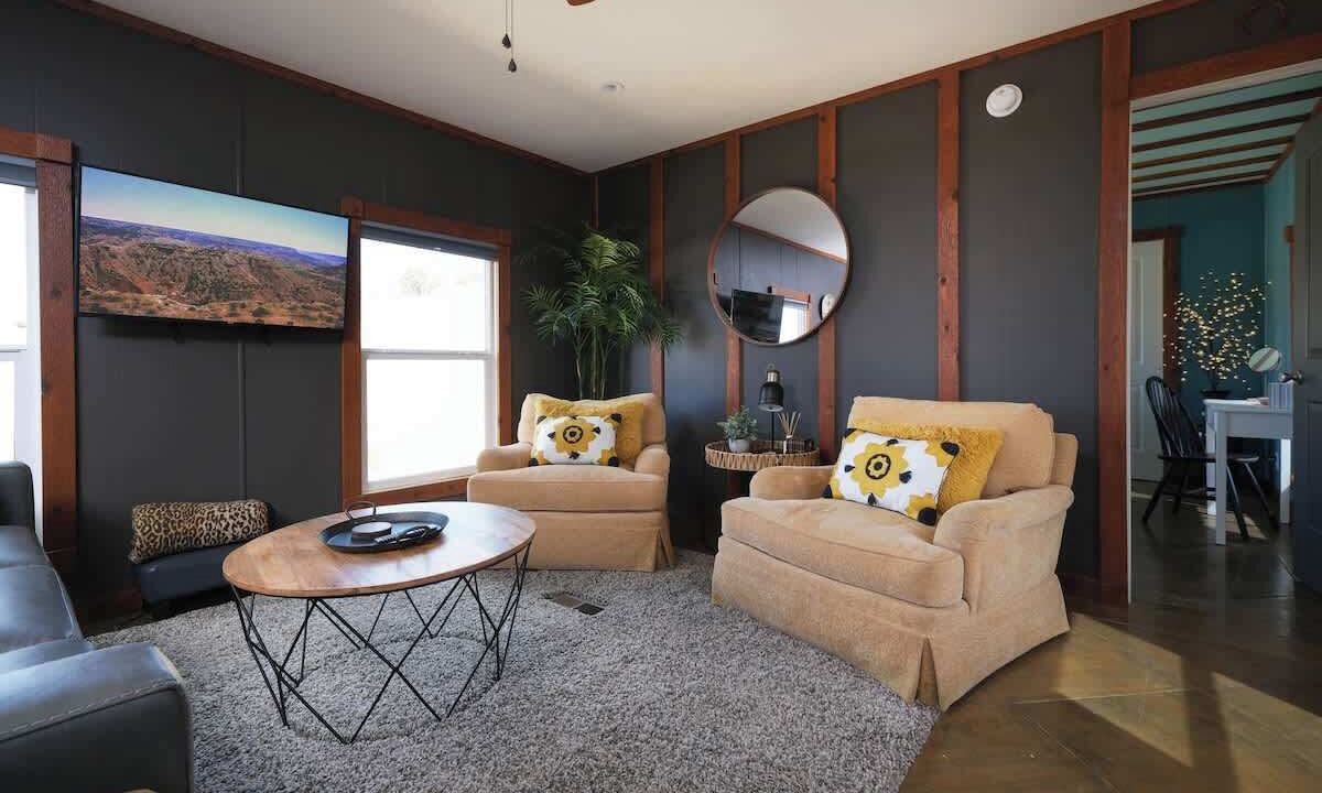 Photo of Livingroom in Canyon