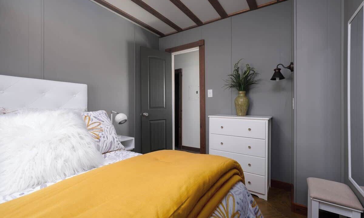 Photo of Bedroom in Canyon