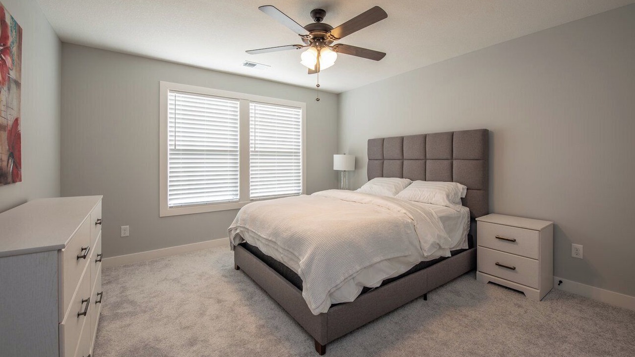 Photo of Bedroom in Smithville