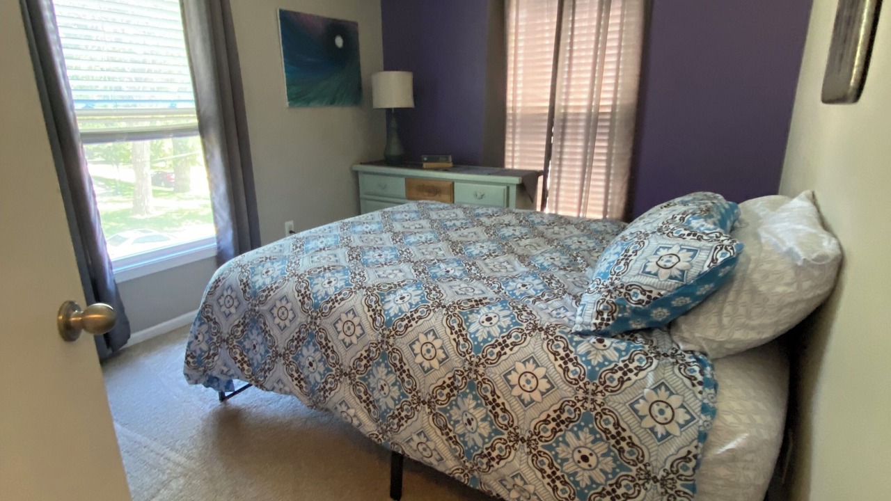 Photo of Bedroom in Des Moines