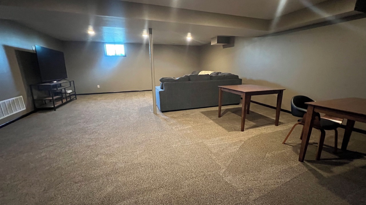 Photo of Livingroom in Crofton