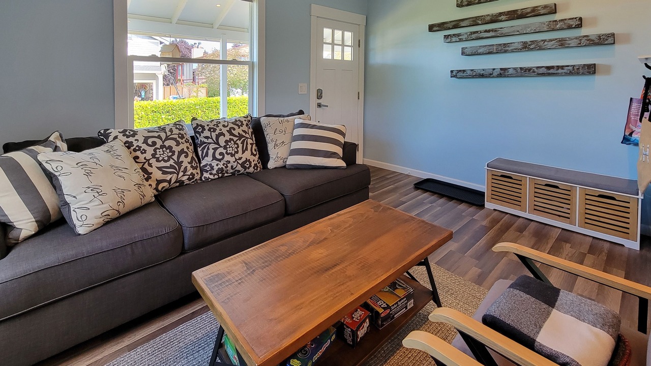 Photo of Livingroom in Kennydale