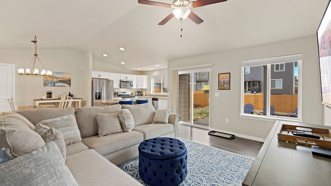 Photo of Livingroom in Longmont