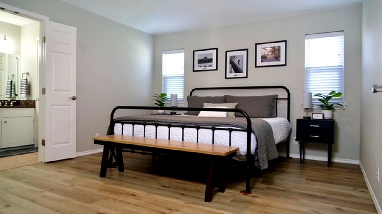 Photo of Bedroom in Granbury