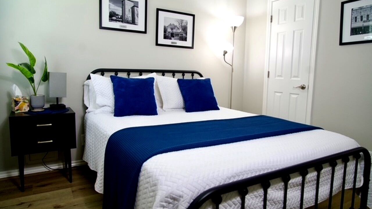 Photo of Bedroom in Granbury