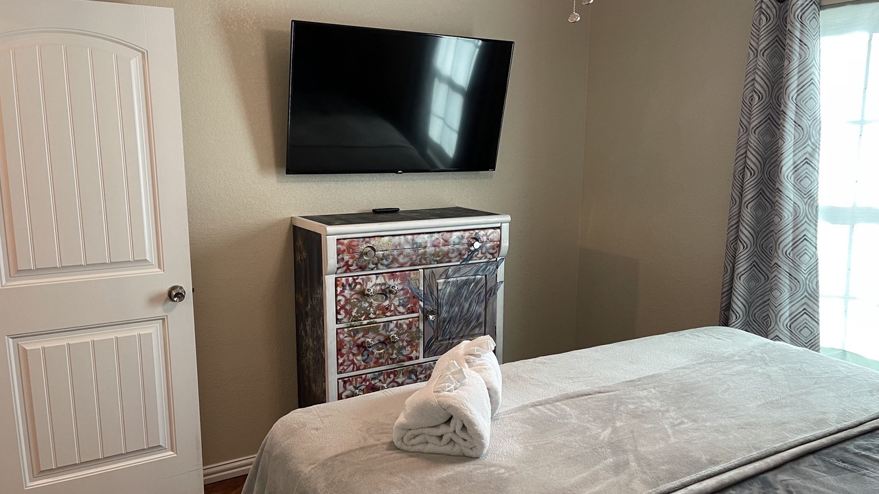 Photo of Bedroom in Granbury