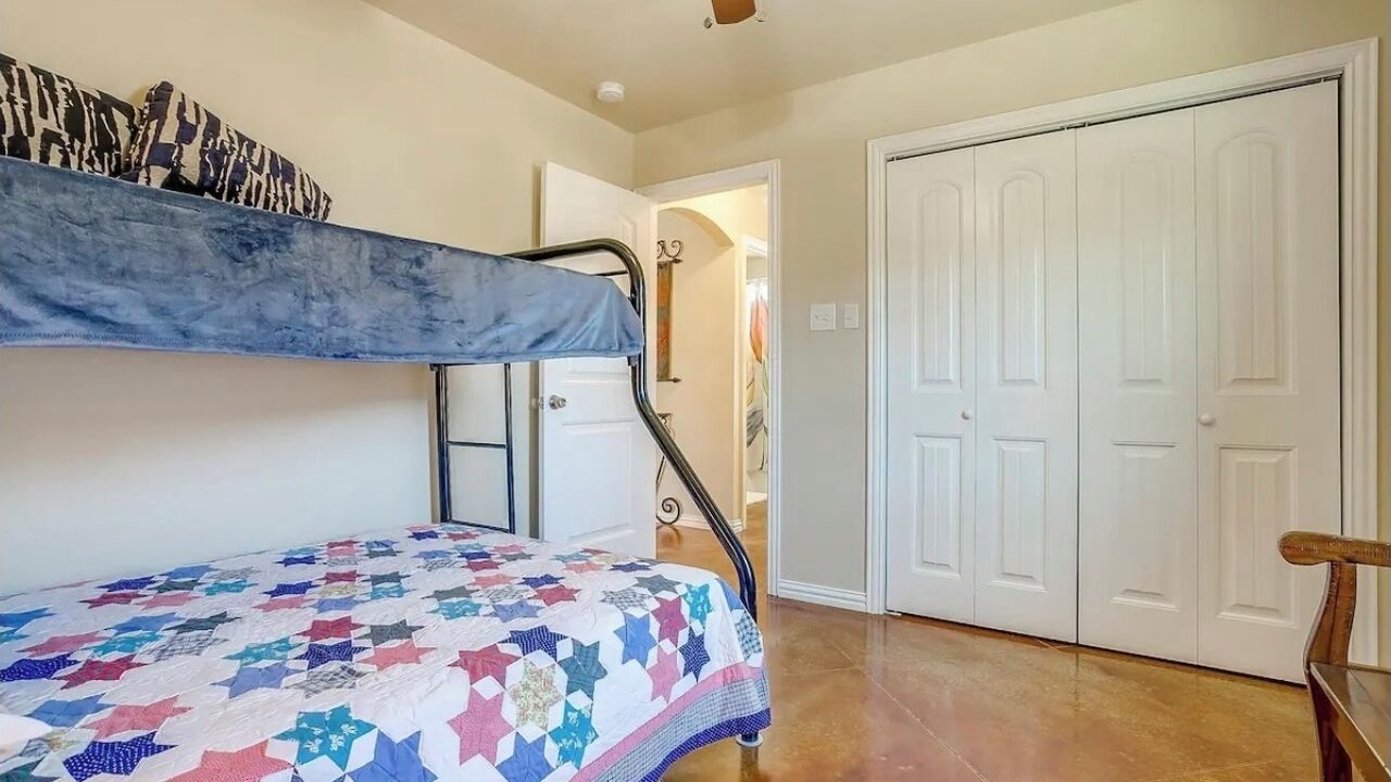 Photo of Bedroom in Granbury