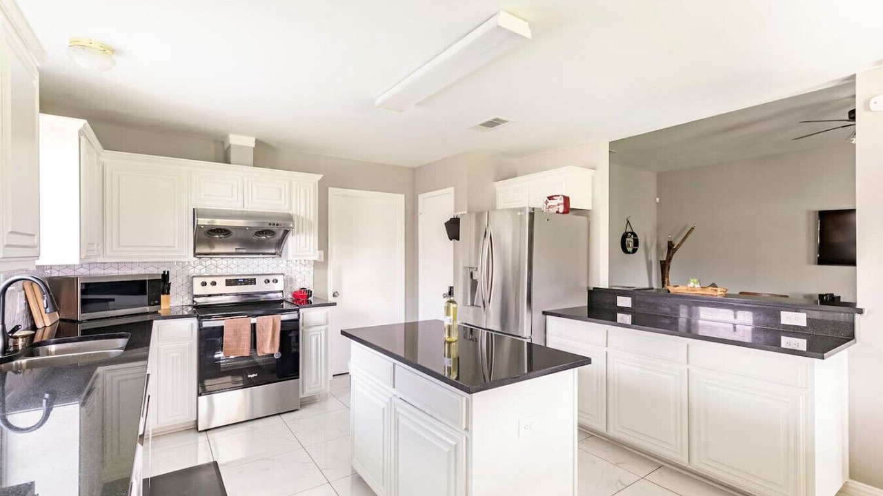 Photo of Kitchen in Southeast Arlington