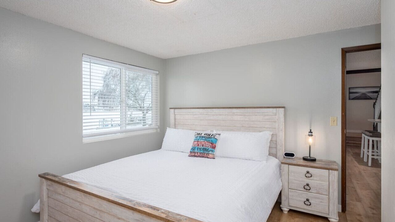 Photo of Bedroom in Moses Lake