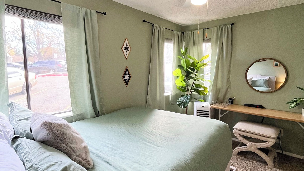 Photo of Bedroom in Foothills