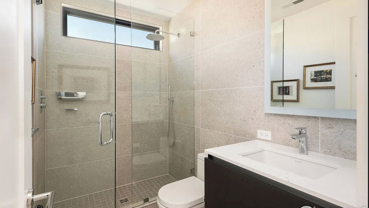 Photo of Bathroom in Lower Arapahoe