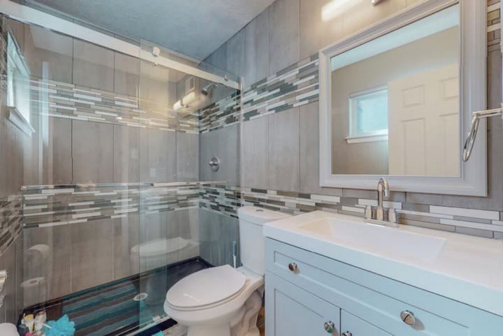 Photo of Bathroom in Heritage Hills