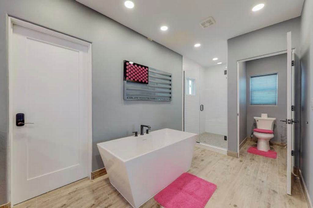 Photo of Bathroom in Heritage Hills