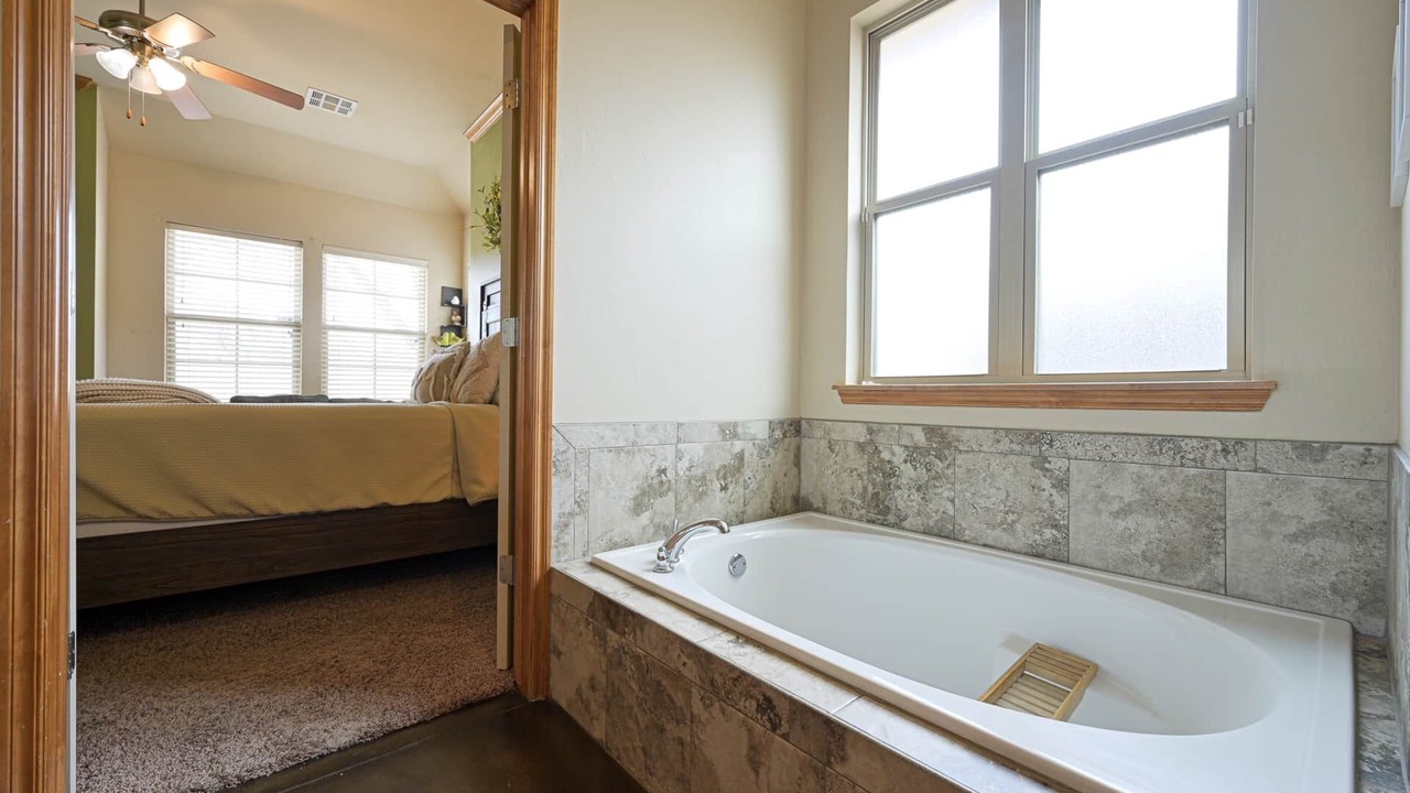 Photo of Bathroom in Central Oklahoma City