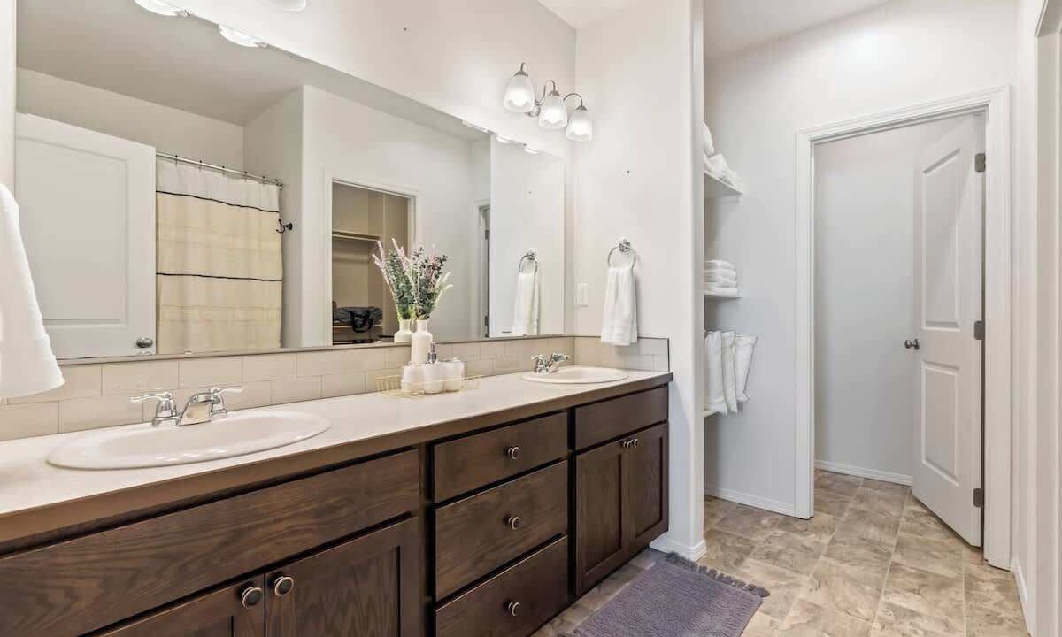 Photo of Bathroom in Caldwell