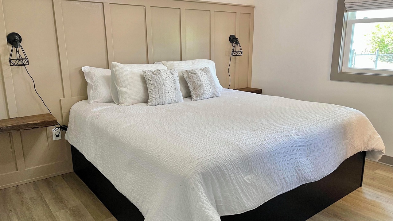 Photo of Bedroom in West Shore