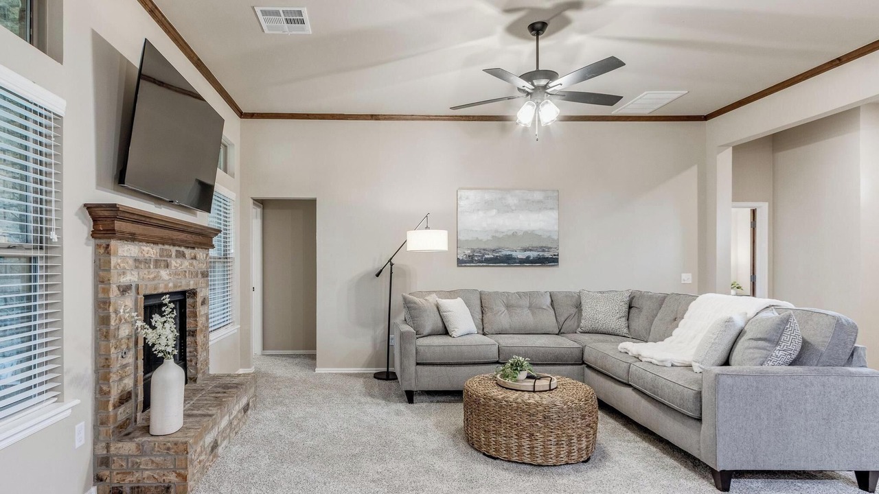 Photo of Livingroom in Mustang