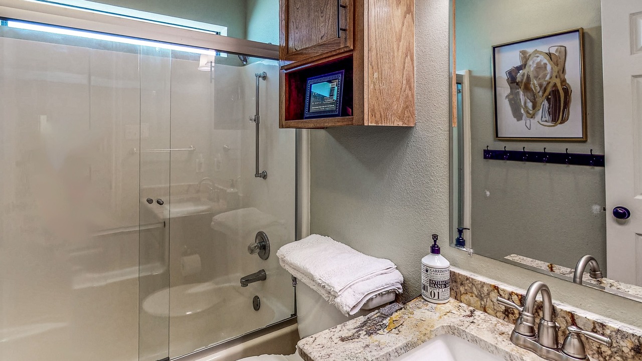 Photo of Bathroom in Glen Rose