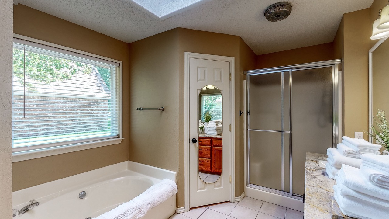 Photo of Bathroom in Glen Rose