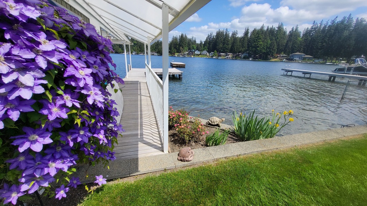 Photo of Outdoor in Lake Goodwin