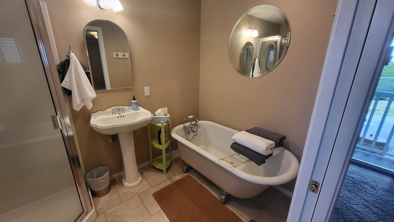 Photo of Bathroom in Lake Goodwin