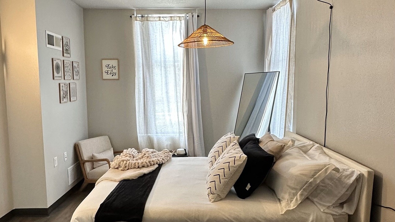 Photo of Bedroom in Downtown Des Moines