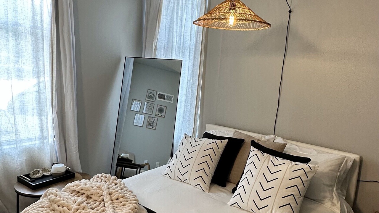 Photo of Bedroom in Downtown Des Moines