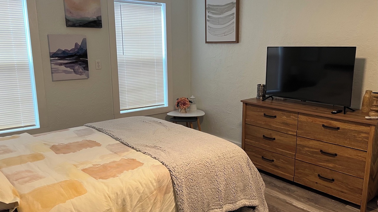 Photo of Bedroom in Lawton
