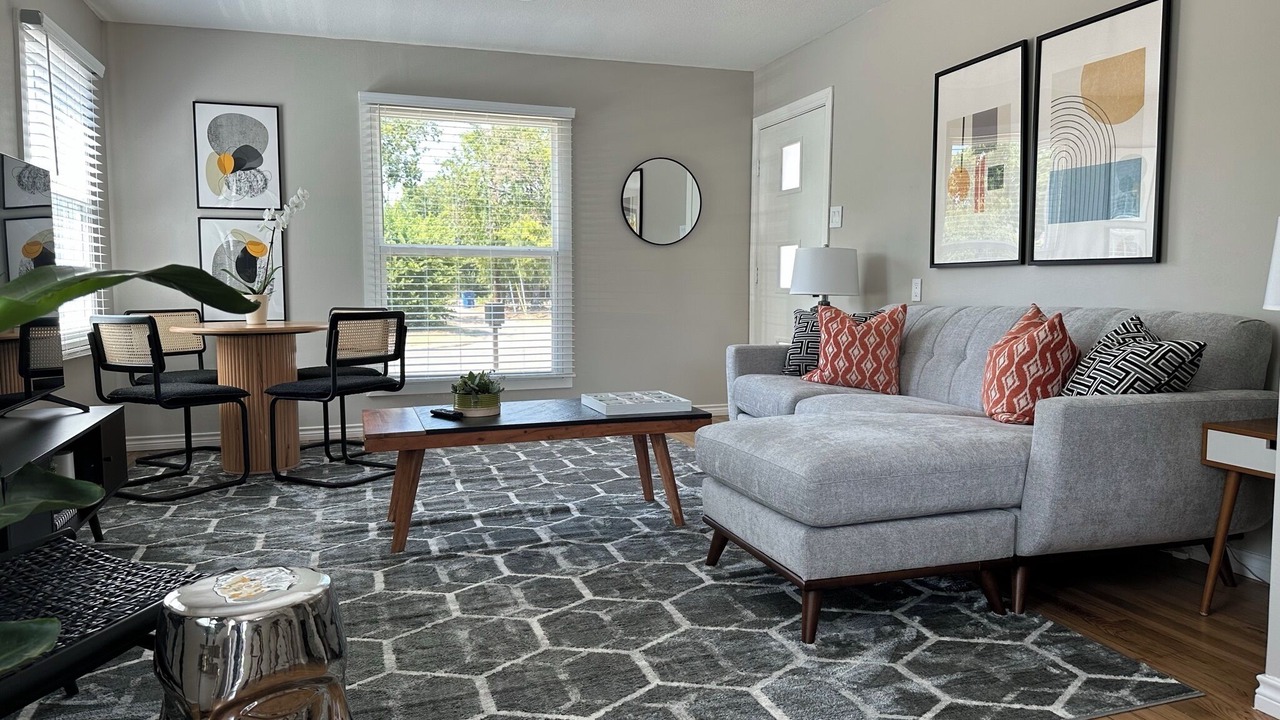 Photo of Livingroom in Dallas
