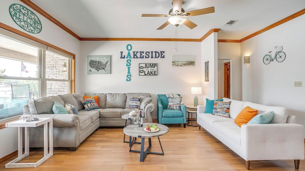 Photo of Livingroom in Granbury