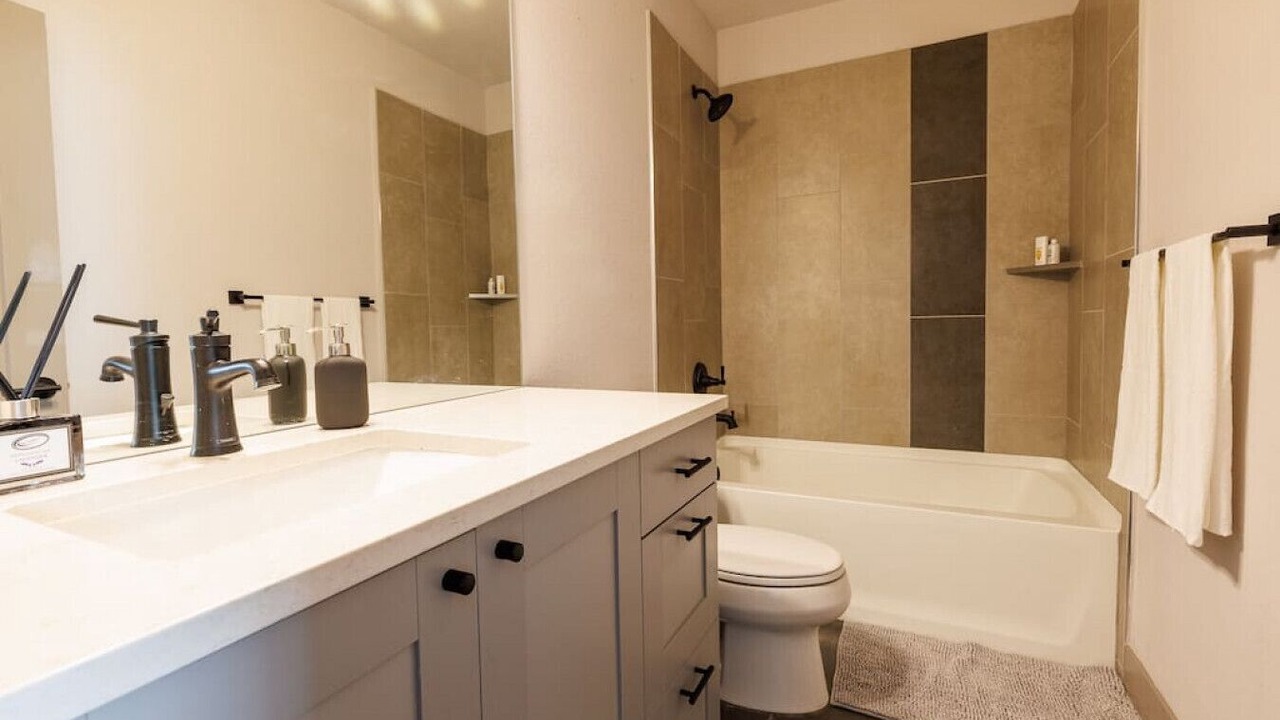 Photo of Bathroom in Highland