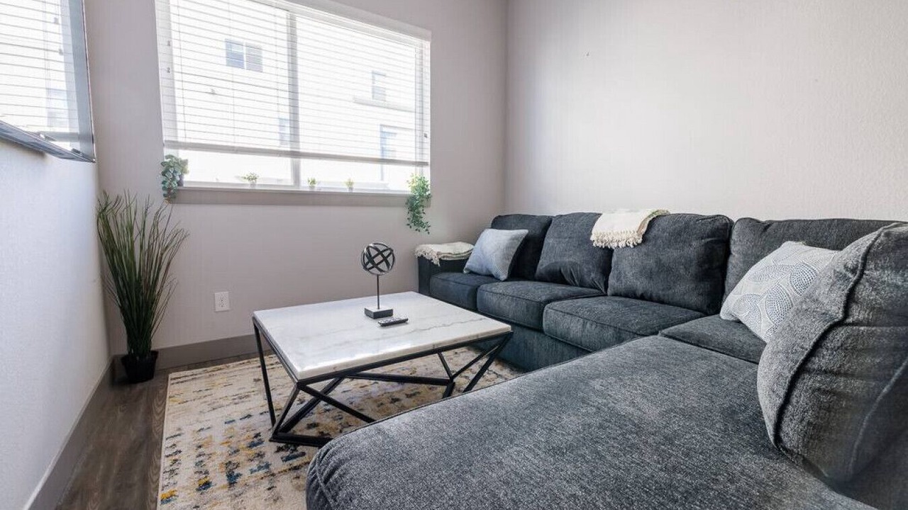 Photo of Livingroom in Highland