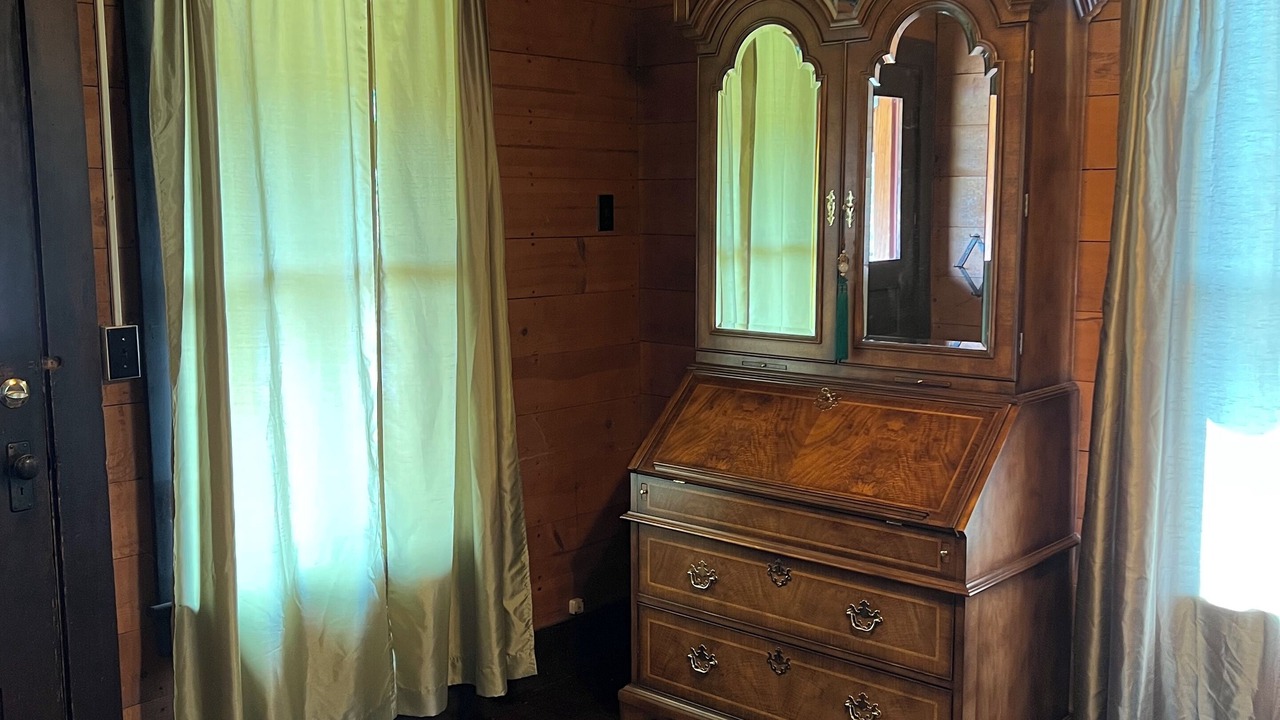 Photo of Bedroom in Halfway