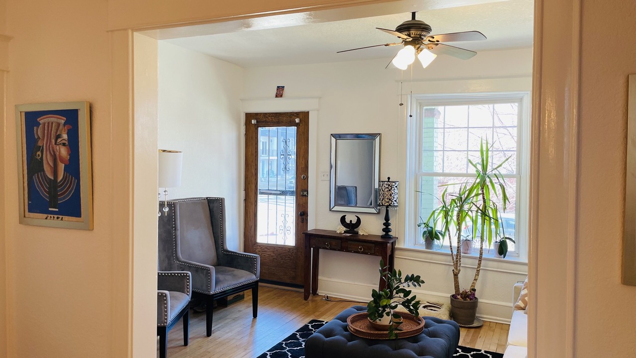 Photo of Livingroom in City Park West