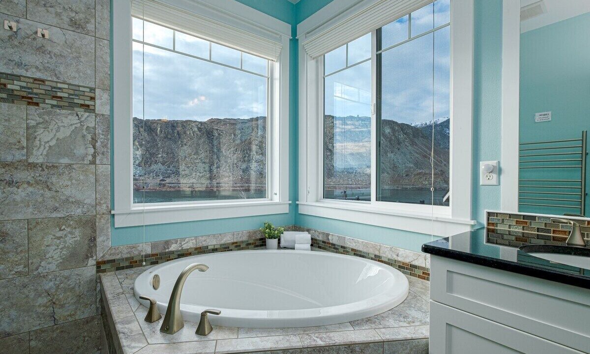 Photo of Bathroom in Orondo