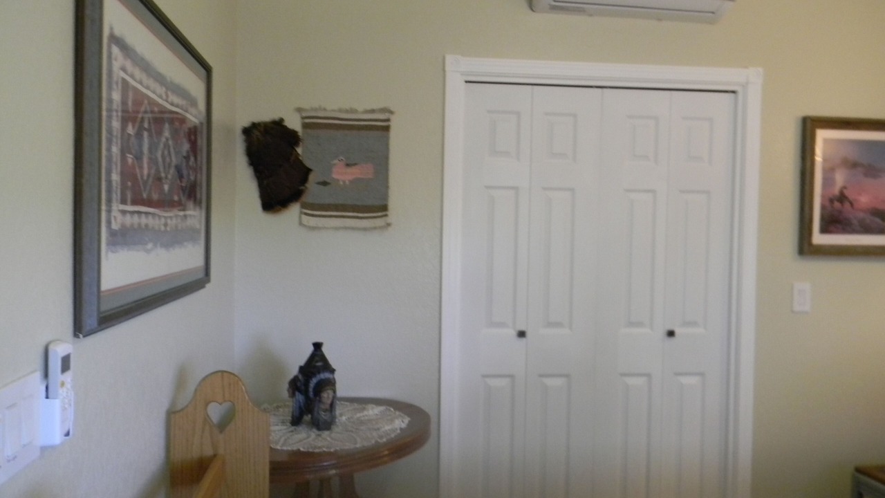 Photo of Bedroom in Pottawatomie County