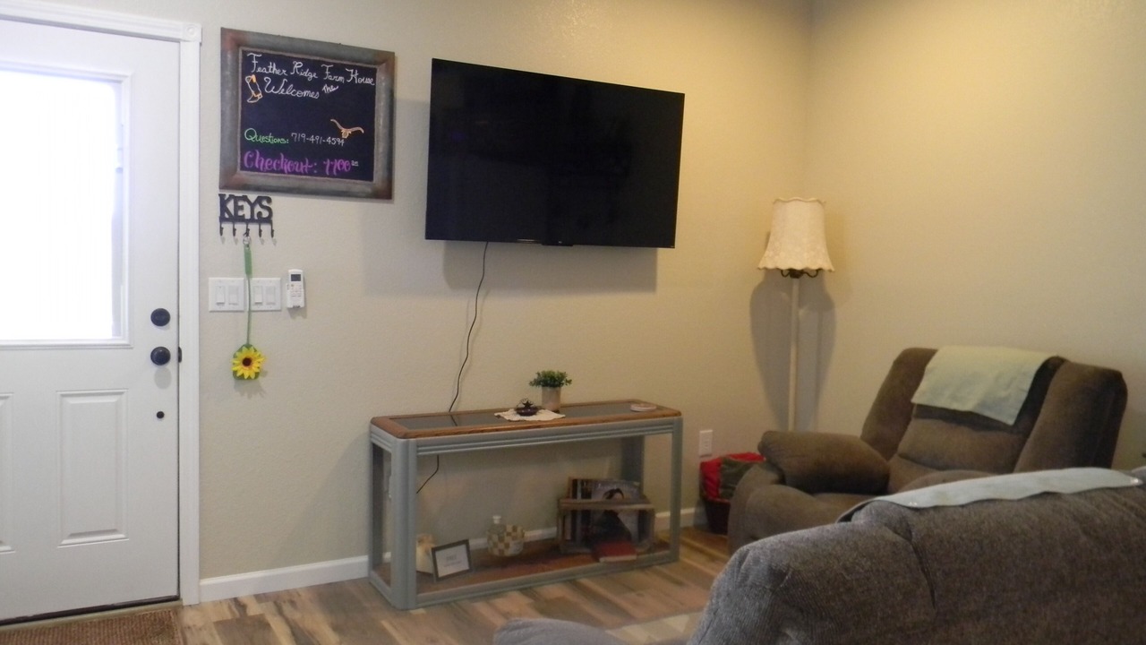 Photo of Livingroom in Pottawatomie County