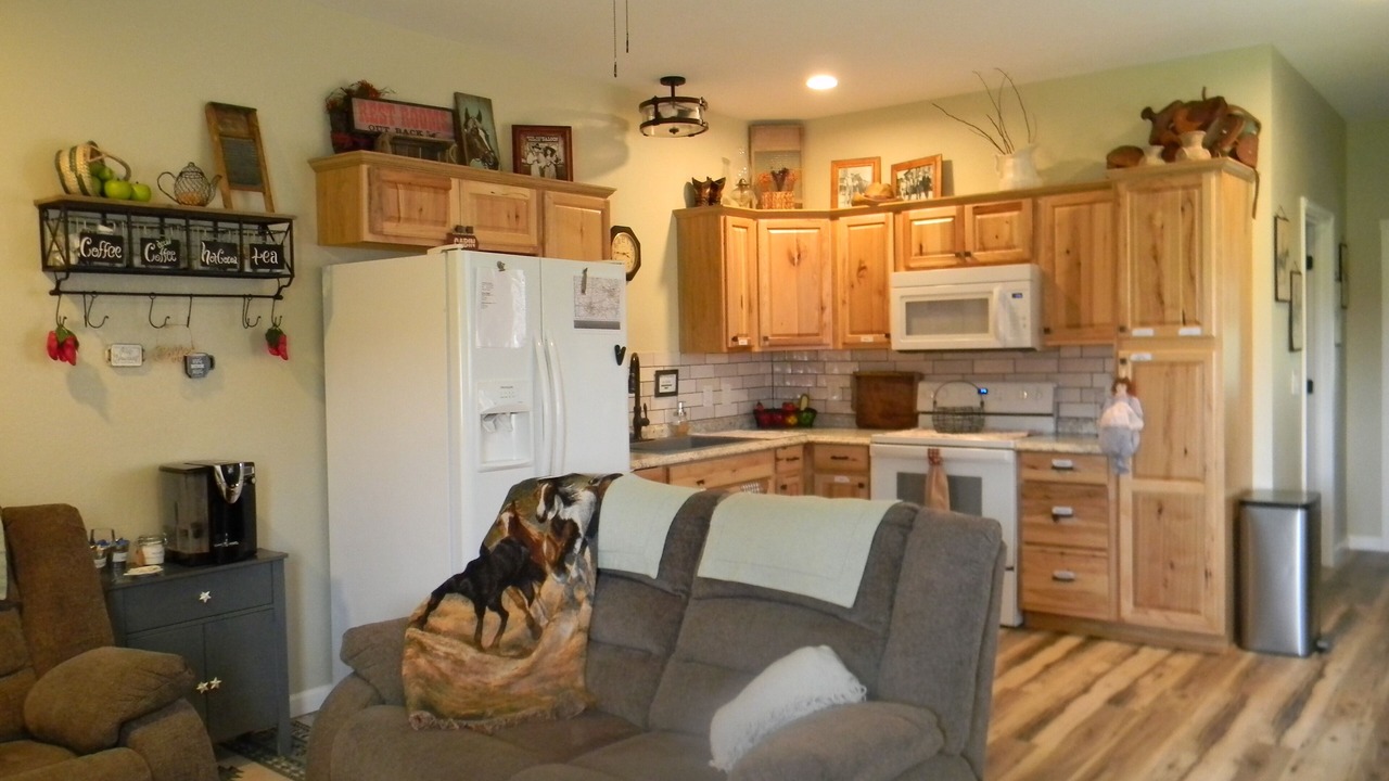 Photo of Livingroom in Pottawatomie County