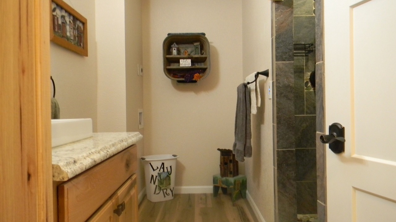 Photo of Bathroom in Pottawatomie County