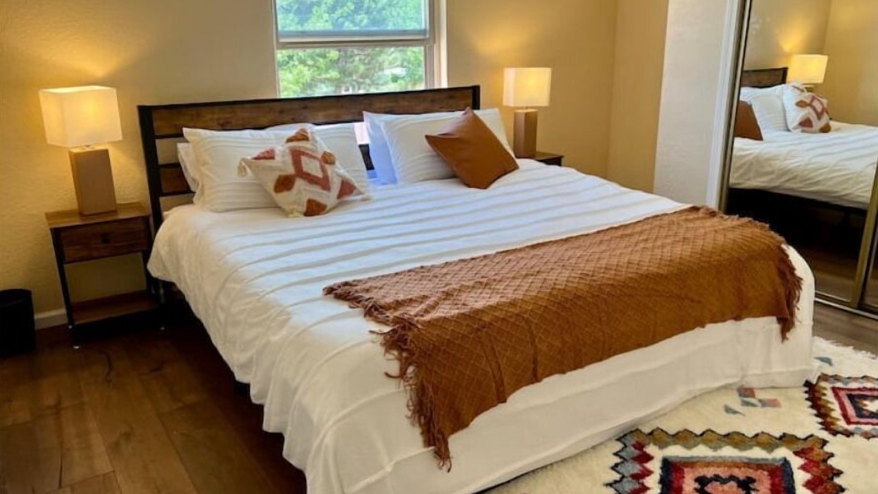 Photo of Bedroom in Northeast Heights