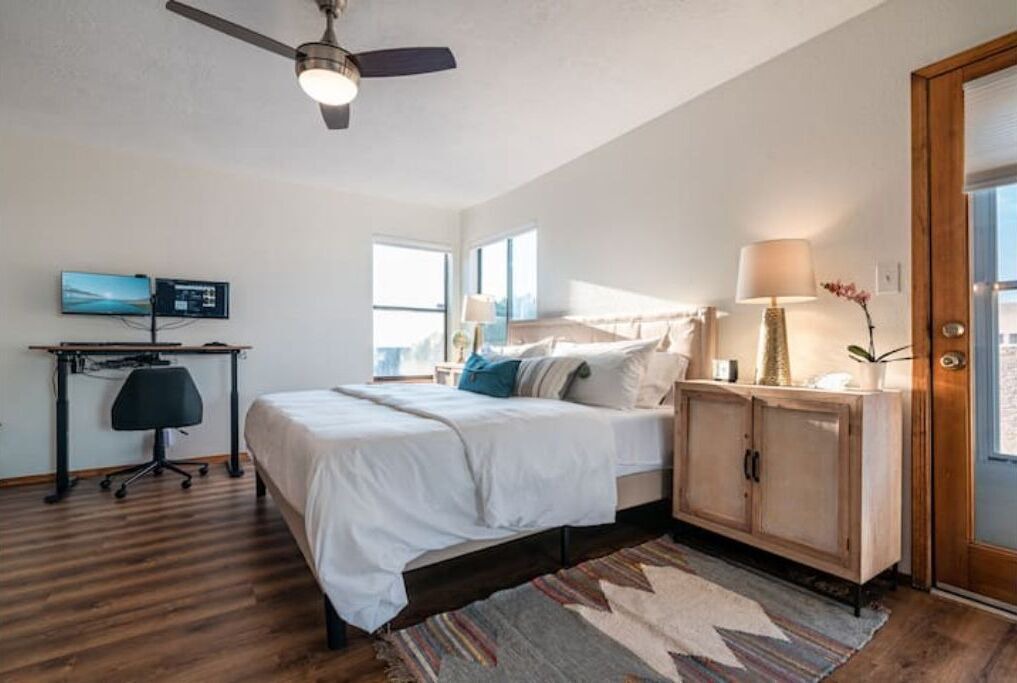 Photo of Bedroom in Osuna Park Inc