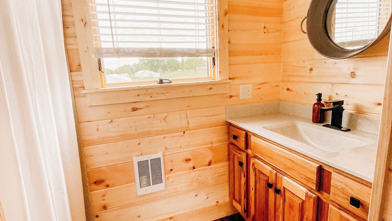 Photo of Bathroom in Bethany