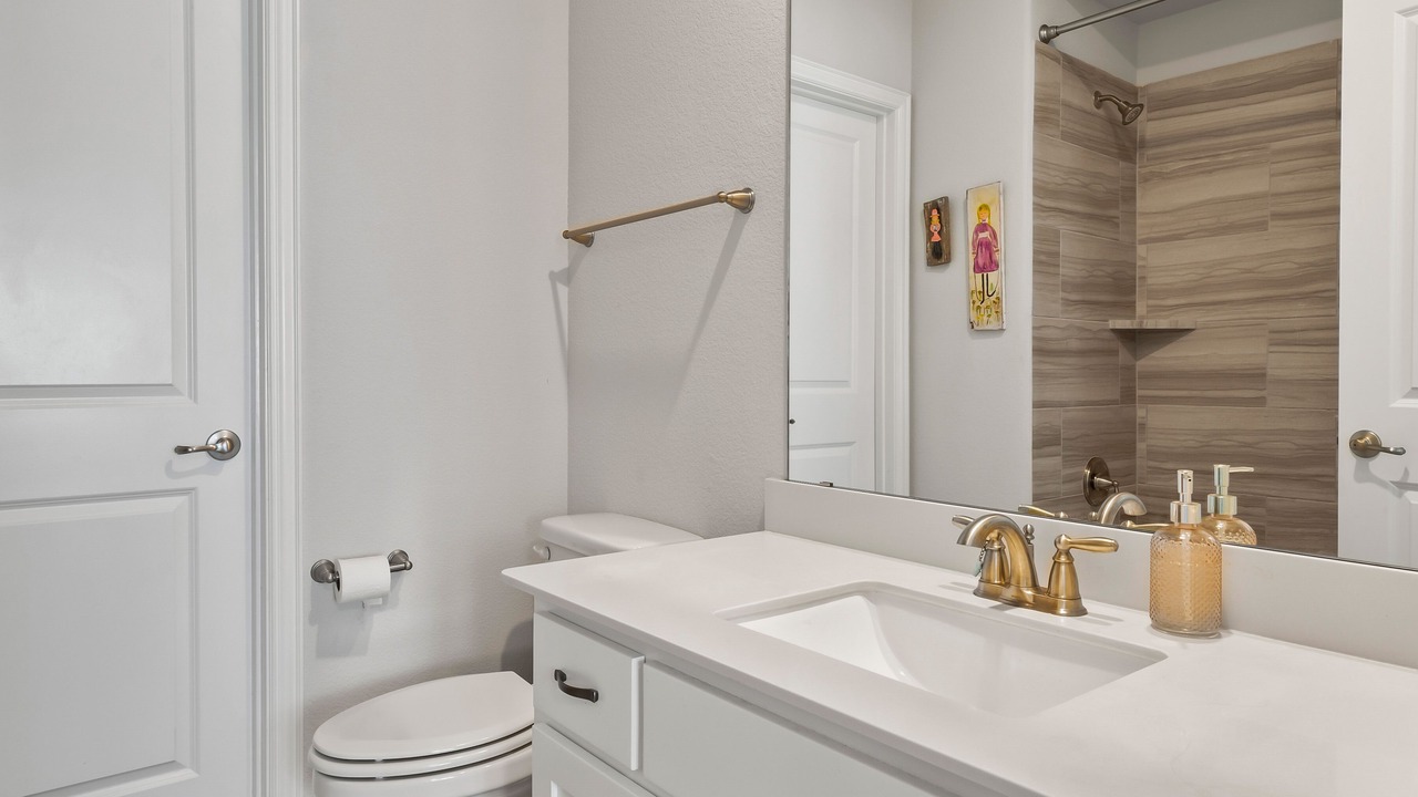 Photo of Bathroom in Argyle