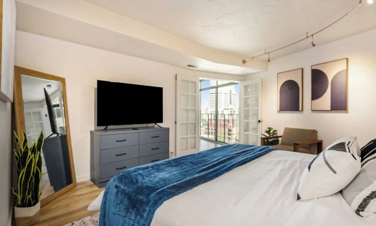 Photo of Bedroom in LoDo