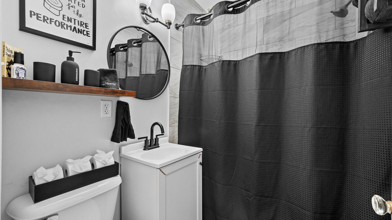 Photo of Bathroom in Waveland Park