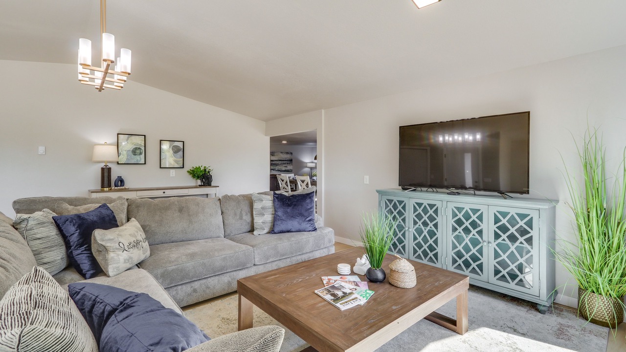 Photo of Livingroom in Chehalis