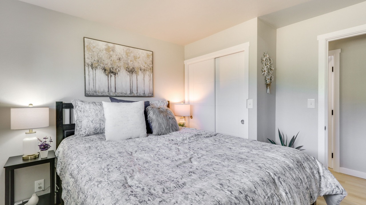 Photo of Bedroom in Chehalis