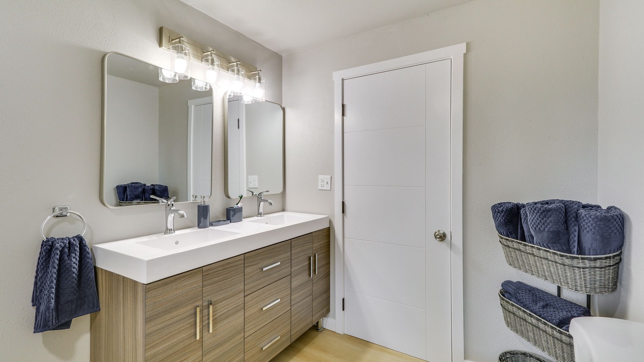 Photo of Bathroom in Chehalis