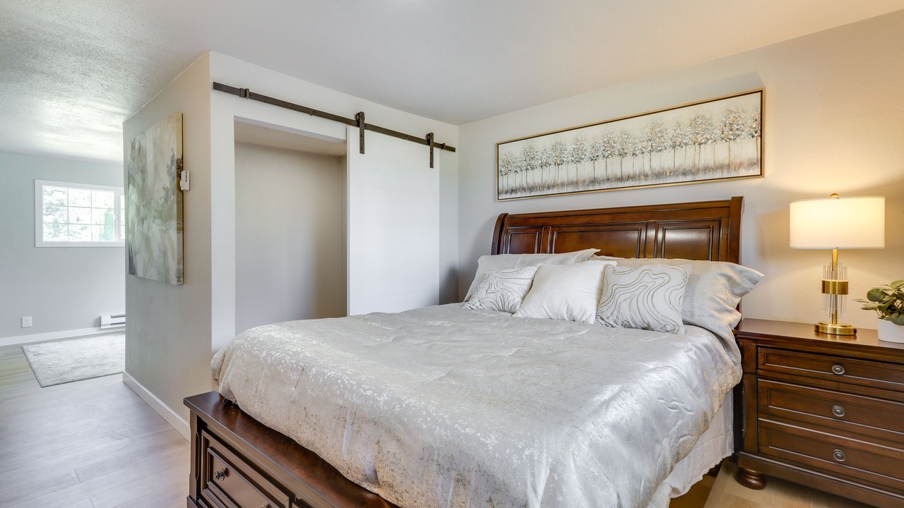 Photo of Bedroom in Chehalis