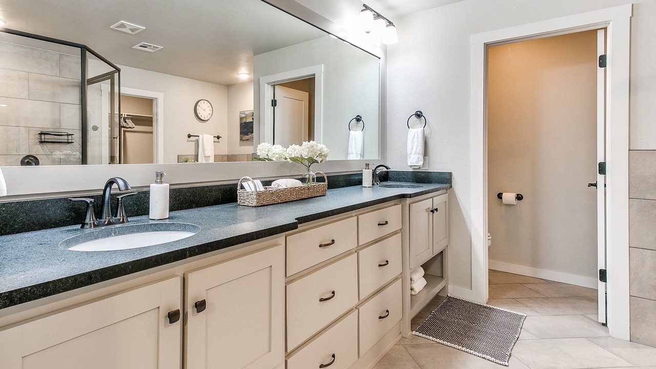 Photo of Bathroom in Wheatland